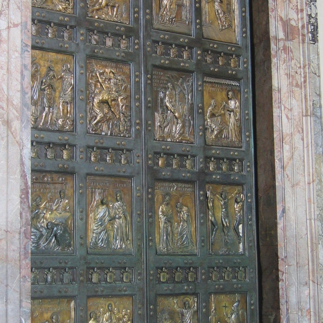 Sacred Holy Doors in Rome_whatsinitaly_toruinroma_rometouroperator